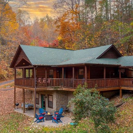 Villa Gatlinburg Mountain Heaven Retreat Exterior foto